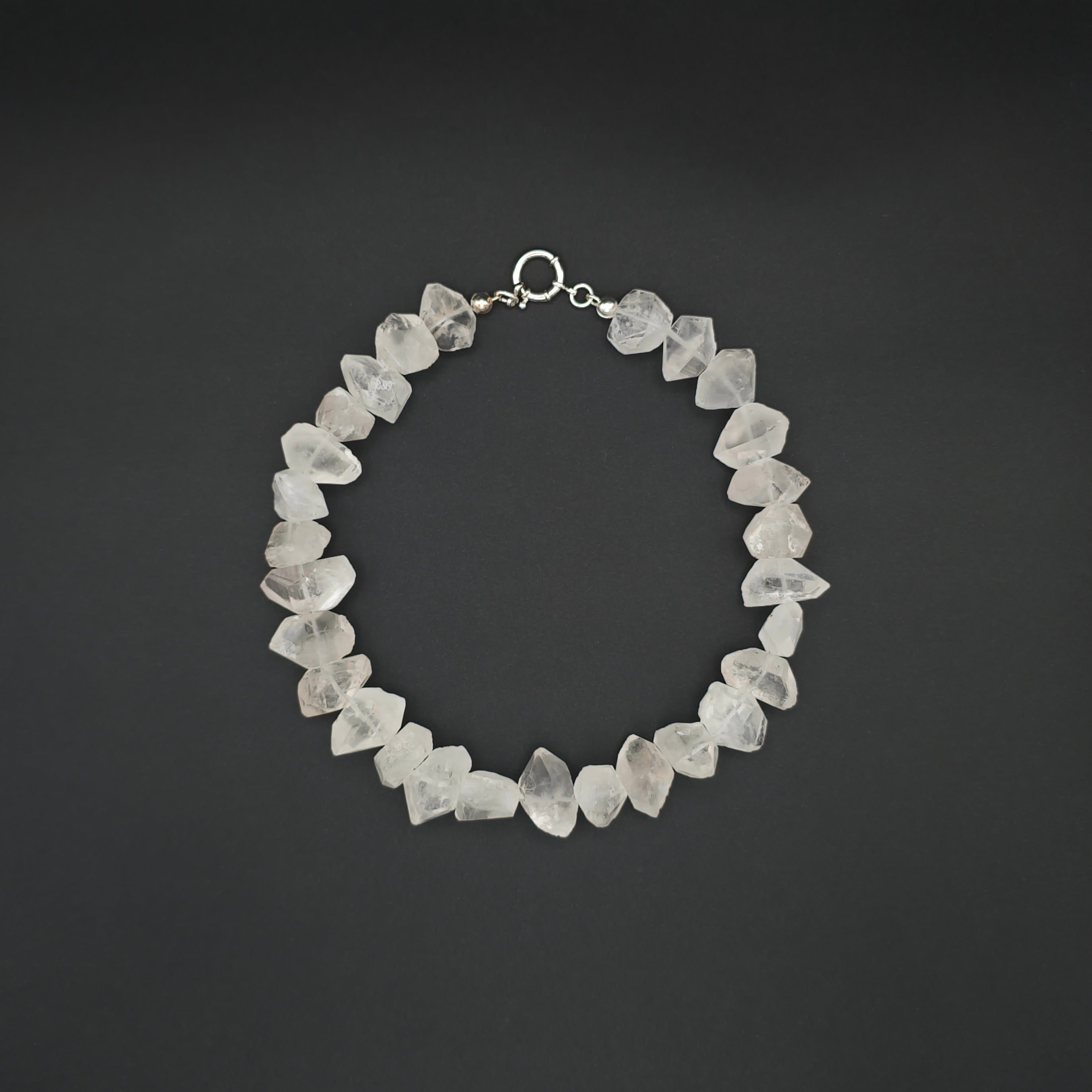 Uwazi: Rough crystal quartz top view